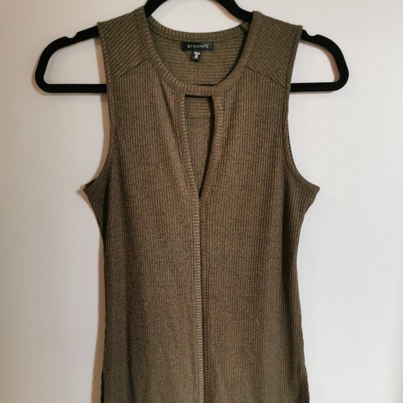 Army green tunic with slit - Picture 1 of 4